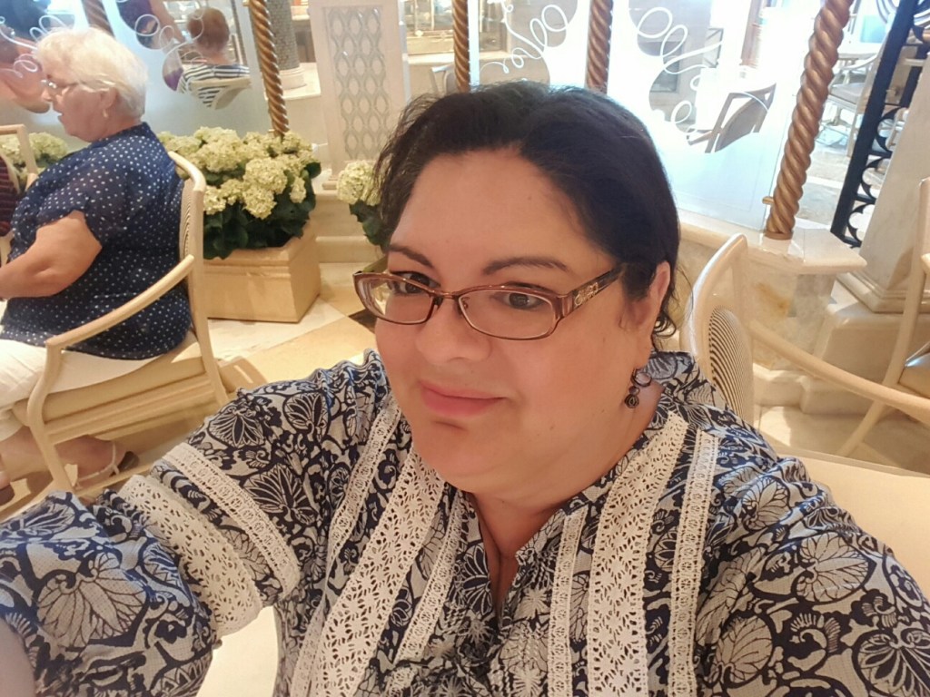 Happy face after eating gelato!